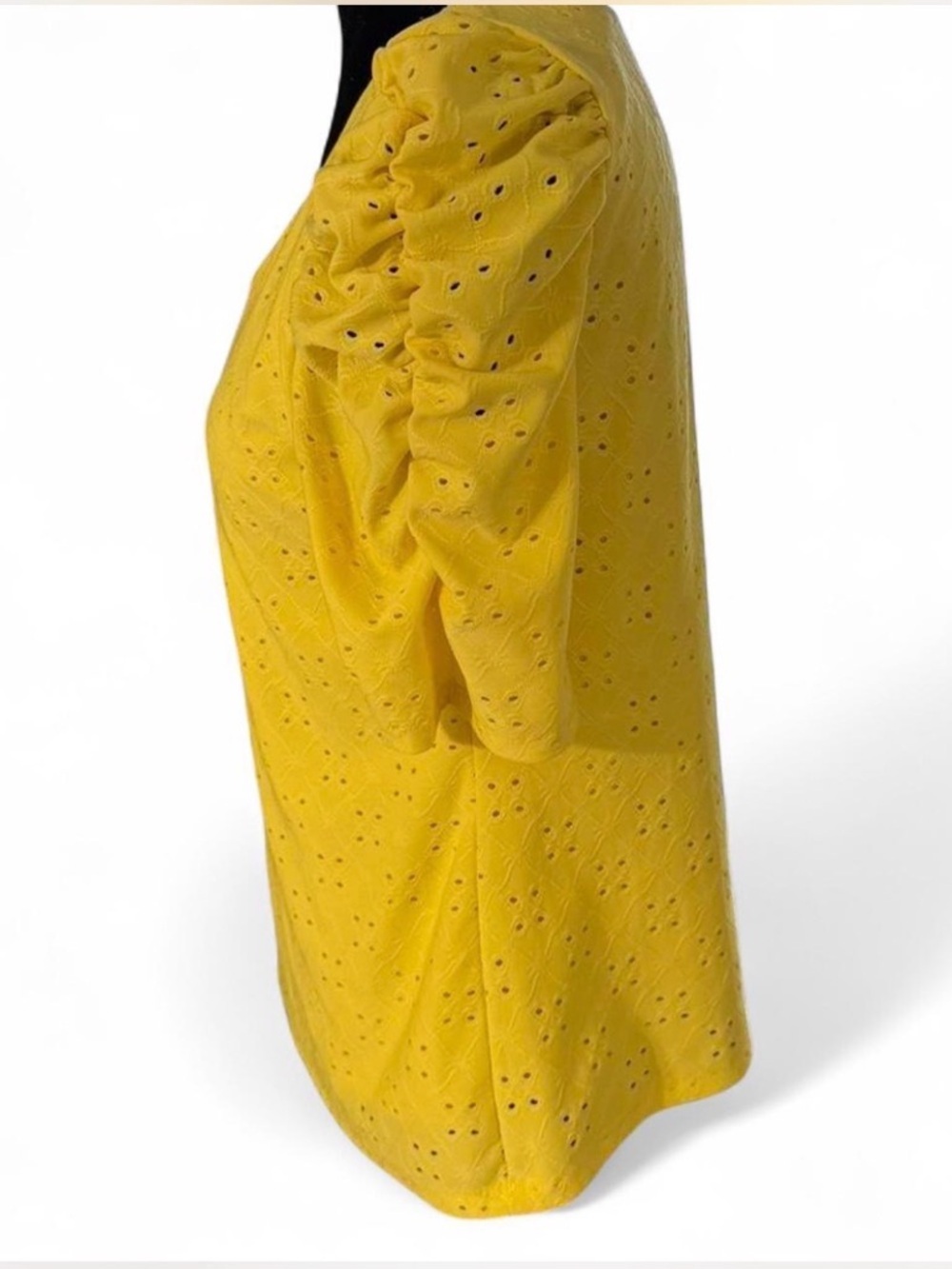CeCe Eyelet Puff Sleeve Blouse Small Yellow Short Sleeve Feminine Top - Picture 4 of 6